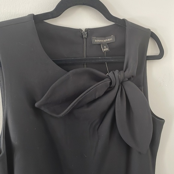 Classic little black dress Banana Republic size 6 NWT - Picture 5 of 6